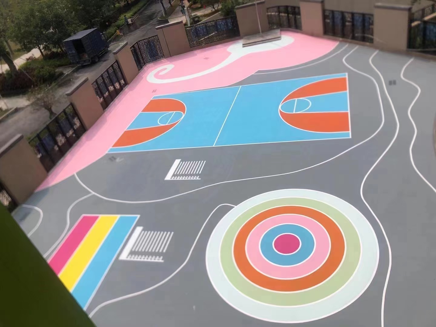 廣東湛江市坡頭區(qū)幼兒園EPDM完成 廣東湛江市坡頭區(qū)幼兒園EPDM完成